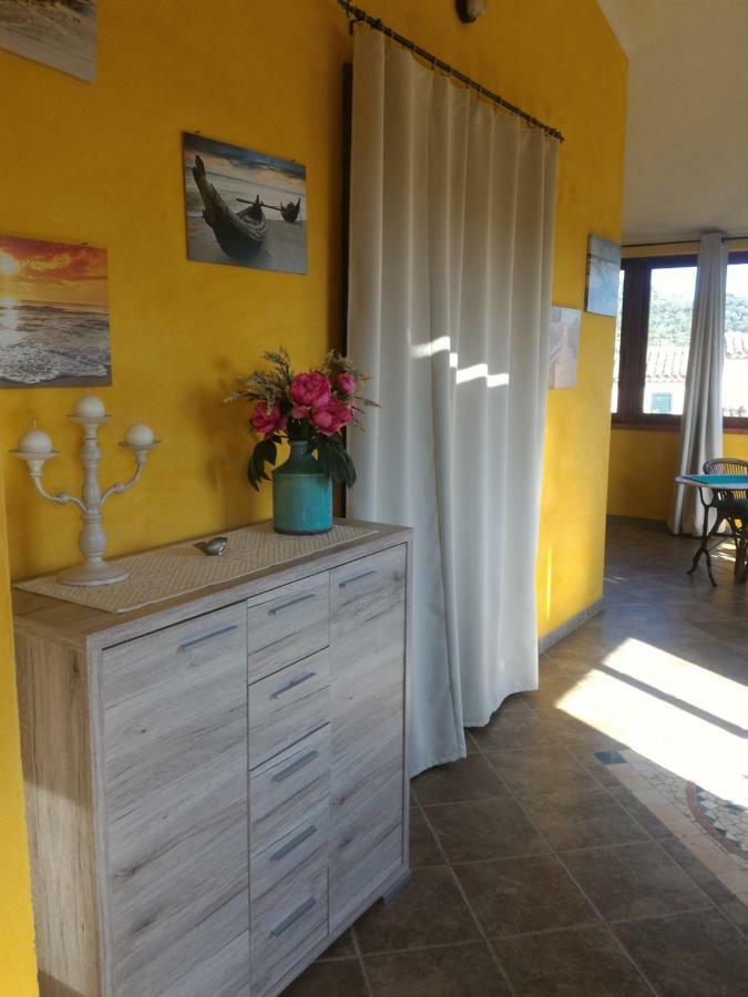 Casa Di Rosa Apartment Chia Ngoại thất bức ảnh